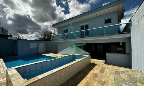 Casa em Vila Oliveira - Mogi das Cruzes