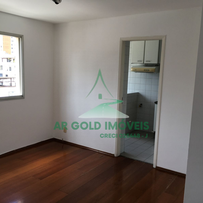 Apartamento à venda | 35m² | 1 dormitório | 1 vaga | Ed. Champs Elysées