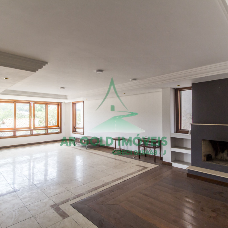 Casa de alto padrão à venda no Residencial 11 | Alphaville | 4 suítes | Lazer completo