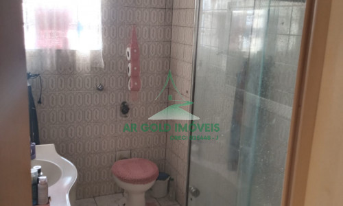 Oportunidade Imperdível! Imóvel com 3 residências no mesmo terreno – ideal para morar e investir!