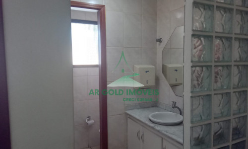 Sobrado à venda em Santana | 144m² | 2 dormitórios | 2 vagas | Ideal para comércio ou serviços