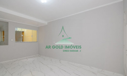 Casa comercial à venda em Santana | 125m² | 6 salas | Pronta para uso | Ao lado do Metrô