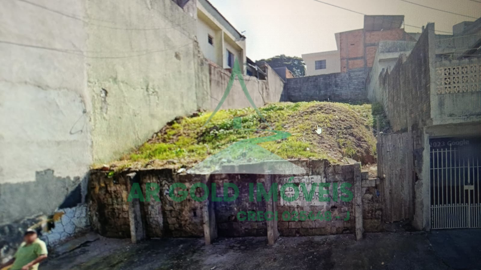 Terreno à venda na Av. Pio XI | 270m² | 10m de frente | Zona Sul de São Paulo