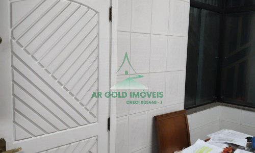 Sobrado à venda na Vila Califórnia | 3 dormitórios | 220m² | 4 vagas | Área gourmet