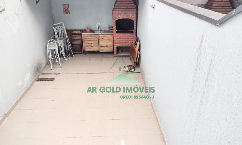 Sobrado à venda no Parque Boturussu | 3 dormitórios | 110m² | 2 vagas | Churrasqueira