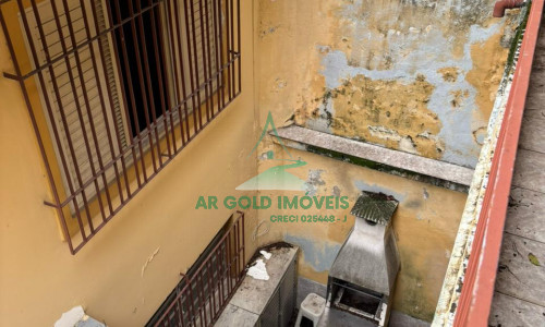 Sobrado à venda | 3 dormitórios | 4 vagas | Espaço gourmet | Documentação ok