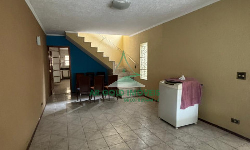 Sobrado à venda | 3 dormitórios | 4 vagas | Espaço gourmet | Documentação ok