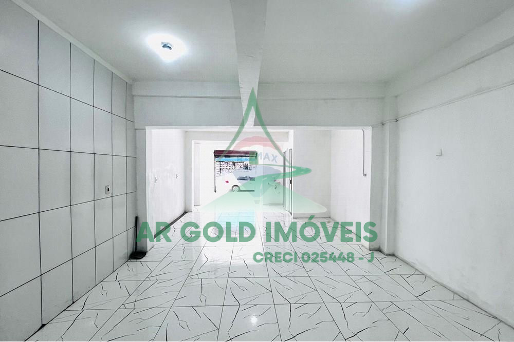 Galpão comercial para locação na Barra Funda | 80m² | Vão livre | Rua Anhanguera