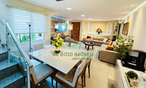 Sobrado à venda no Tatuapé | 3 suítes | 5 vagas | Mobiliado | Próx. Metrô, Shoppings