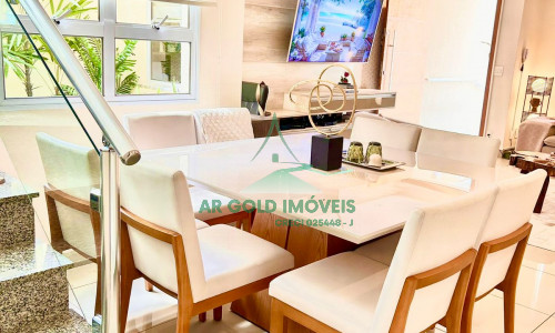 Sobrado à venda no Tatuapé | 3 suítes | 5 vagas | Mobiliado | Próx. Metrô, Shoppings