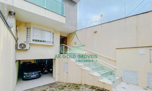 Sobrado à venda no Tatuapé | 3 suítes | 5 vagas | Mobiliado | Próx. Metrô, Shoppings