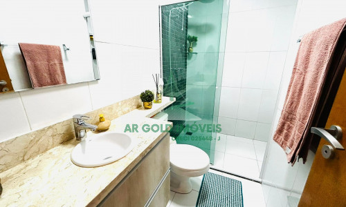 Sobrado à venda no Tatuapé | 3 suítes | 5 vagas | Mobiliado | Próx. Metrô, Shoppings