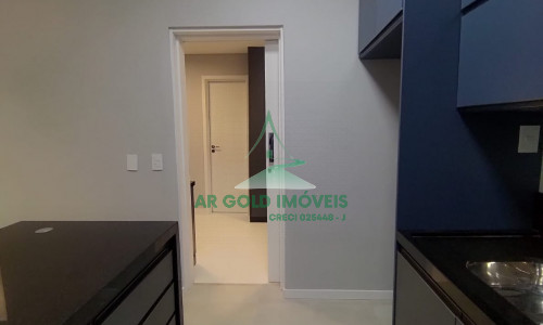 Casa de alto padrão à venda em Atibaia | Condomínio La Reserva | 4 suítes | Vista Pedra Grande