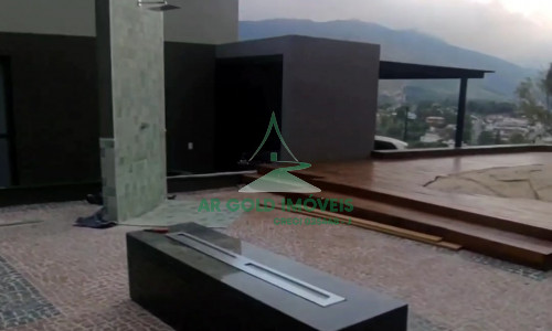 Casa de alto padrão à venda em Atibaia | Condomínio La Reserva | 4 suítes | Vista Pedra Grande