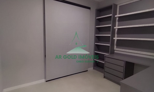 Casa de alto padrão à venda em Atibaia | Condomínio La Reserva | 4 suítes | Vista Pedra Grande