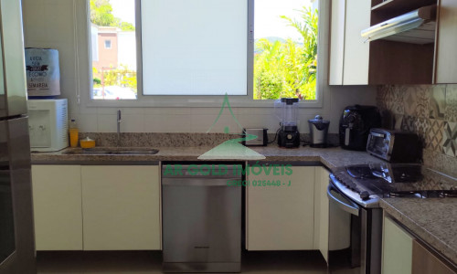 Casa em condomínio fechado à venda ou locação em Juquehy | 4 suítes | Lazer completo | Próx. à praia