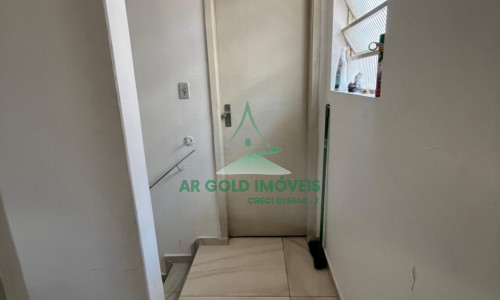 Sobrado à venda | 108m² | 2 dorm com armários | 2 vagas cobertas | Zona Norte