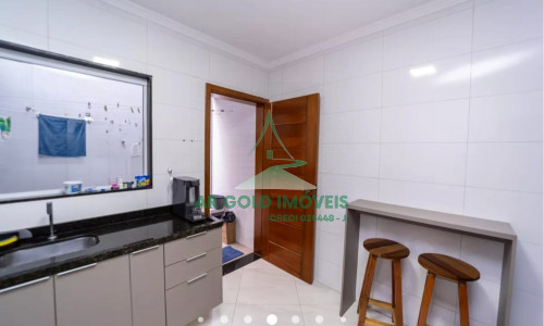 Sobrado à venda no Jardim Nordeste | 112m² | 3 dormitórios | 2 vagas | Praça Santa Quitéria