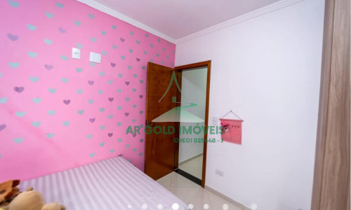 Sobrado à venda no Jardim Nordeste | 112m² | 3 dormitórios | 2 vagas | Praça Santa Quitéria