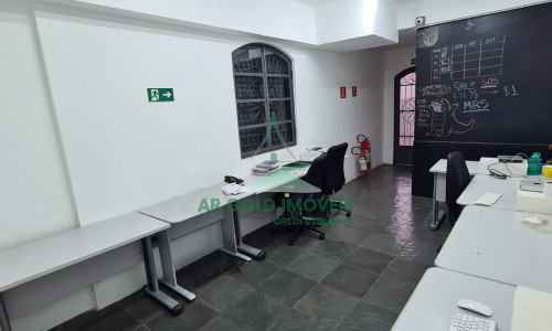 Imóvel comercial corporativo à venda em Santana | 3 pavimentos | Renda ativa | Próx. Metrô