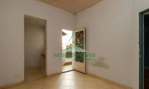 Casa térrea para locação em Perdizes | 400m² | 3 dormitórios | 3 vagas | Rua Piracuama