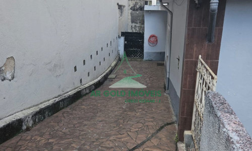 Casa térrea para locação em Perdizes | 400m² | 3 dormitórios | 3 vagas | Rua Piracuama