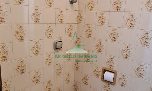 Casa à venda ou locação no Alto de Pinheiros | 231m² | 2 dormitórios | 2 vagas