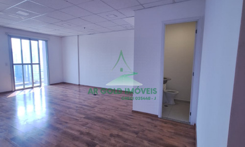 Sala comercial para locação na Barra Funda | 40m² | 1 vaga | Ed. Think