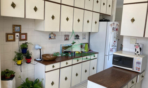 Apartamento à venda ou locação em Higienópolis | 275m² | 4 dormitórios (2 suítes) | 4 vagas