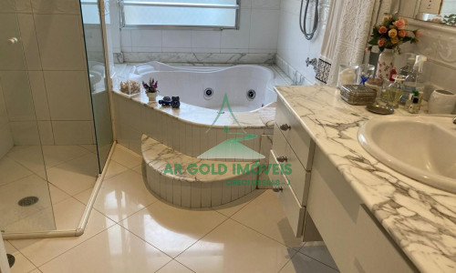 Apartamento à venda ou locação em Higienópolis | 275m² | 4 dormitórios (2 suítes) | 4 vagas