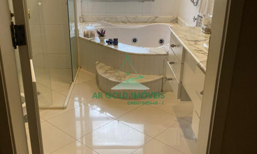 Apartamento à venda ou locação em Higienópolis | 275m² | 4 dormitórios (2 suítes) | 4 vagas