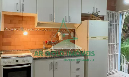 Casa para venda ou locação em Pinheiros | 320m² | 8 dormitórios (5 suítes) | Mobiliada | 2 vagas