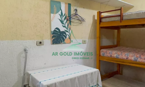 Casa para venda ou locação em Pinheiros | 320m² | 8 dormitórios (5 suítes) | Mobiliada | 2 vagas