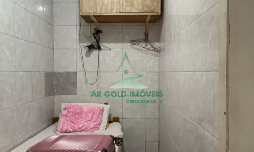 Sobrado à venda ou locação em Pinheiros | 314m² | 9 dormitórios | Salão comercial | 2 vagas