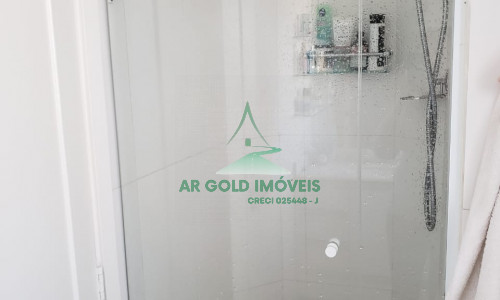 Apartamento à venda em Pinheiros | 160m² | Varanda | 3 banheiros + lavabo | 2 vagas