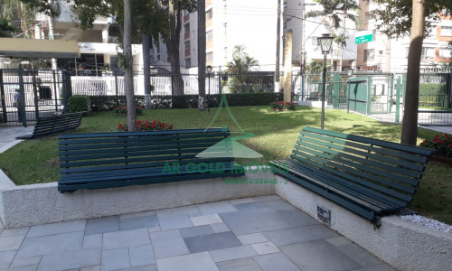 Apartamento à venda em Pinheiros | 160m² | Varanda | 3 banheiros + lavabo | 2 vagas