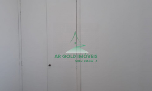 Apartamento à venda em Pinheiros | 160m² | Varanda | 3 banheiros + lavabo | 2 vagas