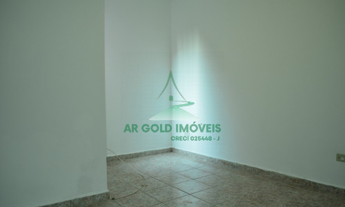 Imóvel com renda à venda | 3 casas no terreno | Jardim Ipanema | Excelente investimento