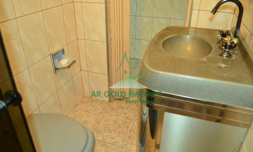 Imóvel com renda à venda | 3 casas no terreno | Jardim Ipanema | Excelente investimento