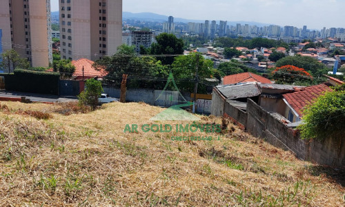 Terreno ZPR com 570m² | Local alto, ensolarado e com vista | Região valorizada – Zona Oeste