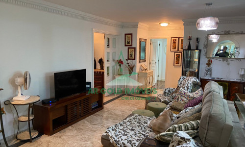 Apartamento de alto padrão à venda no Pacaembu | 230m² | 3 suítes | 4 vagas | Rua Traipu