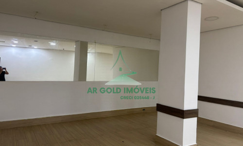 Salão comercial à venda ou locação em Higienópolis | 412m² | 3 pavimentos | Rua Maria Antônia