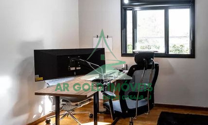 Casa à venda na Lapa | 3 dormitórios | 1 vaga | Quintal e churrasqueira | Próx. CPTM