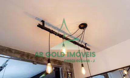 Casa à venda na Lapa | 3 dormitórios | 1 vaga | Quintal e churrasqueira | Próx. CPTM