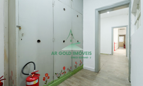 Prédio comercial à venda ou locação no Pacaembu | 375m² | 5 vagas | Av. Pacaembu