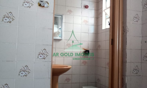 2 Casas à venda em Itaquera | Quintal | 3 dormitórios | Entrada independente