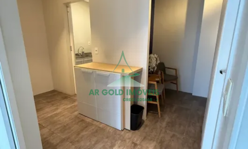 Conjunto comercial para locação em Pinheiros | 100m² | Andar alto | Mobiliado | 4 vagas | Próx. Metr