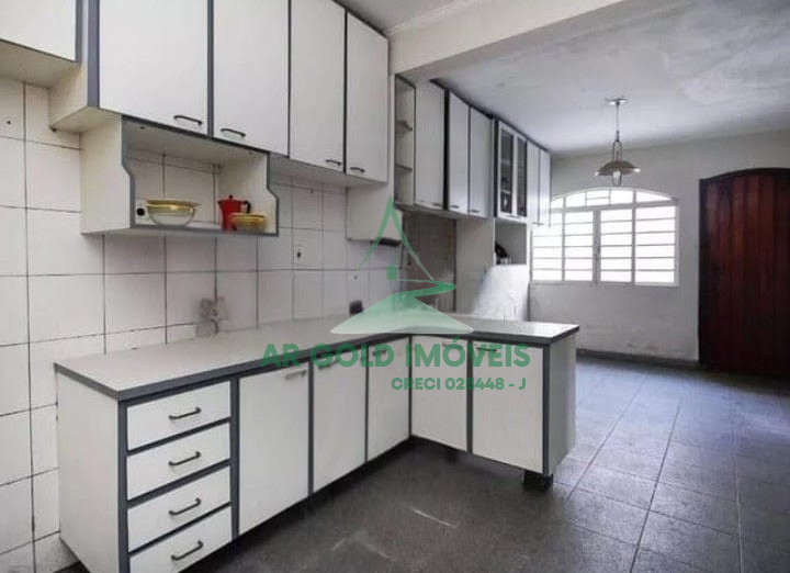 Casa à venda na Vila Leopoldina | 3 dormitórios | 220m² | Mobiliada | Varanda | Próx. Parque