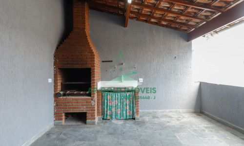 Casa térrea à venda no Parque São Domingos | 2 dorms | 2 vagas | 129m²