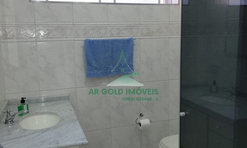 Casa térrea à venda no Parque São Domingos | 2 dormitórios | Edícula | Quintal | 1 vaga